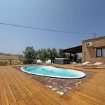 Private Pool & Jacuzzi With View By Host Hero Landhaus *