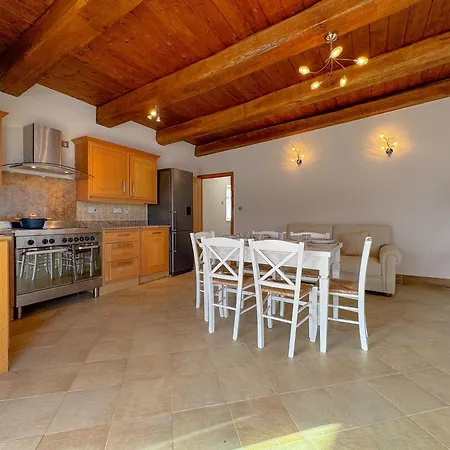 Private Pool And Jacuzzi With Fantastic View Landsted *