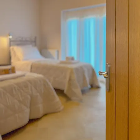 Landhaus Private Pool & Jacuzzi With View By Host Hero Monte San Pietrangeli