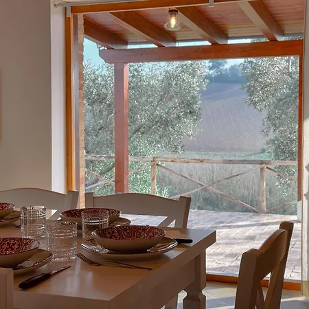 Country house Jacuzzi E Comfort Nelle Colline Marchigiane Monte San Pietrangeli