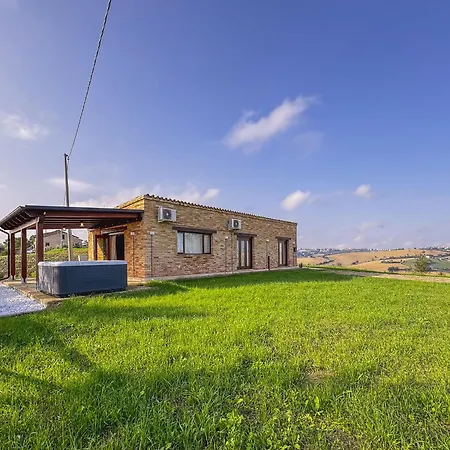Country house Jacuzzi E Comfort Nelle Colline Marchigiane Monte San Pietrangeli