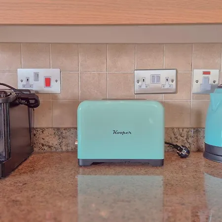 Private Pool & Jacuzzi With View By Host Hero * Monte San Pietrangeli