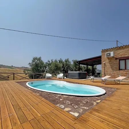Private Pool And Jacuzzi With Fantastic View Landsted *