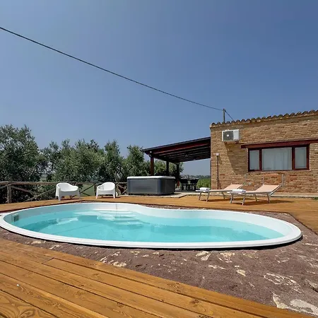 Private Pool And Jacuzzi With Fantastic View