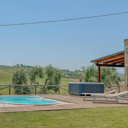 Hétvégi ház Private Pool & Jacuzzi With View By Host Hero Monte San Pietrangeli