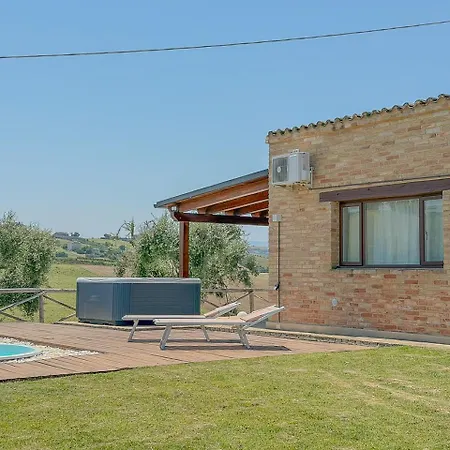 Private Pool & Jacuzzi With View By Host Hero Casa rural *