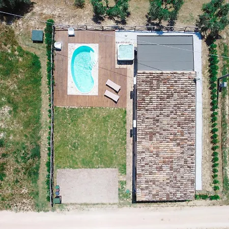 Private Pool & Jacuzzi With View By Host Hero Monte San Pietrangeli